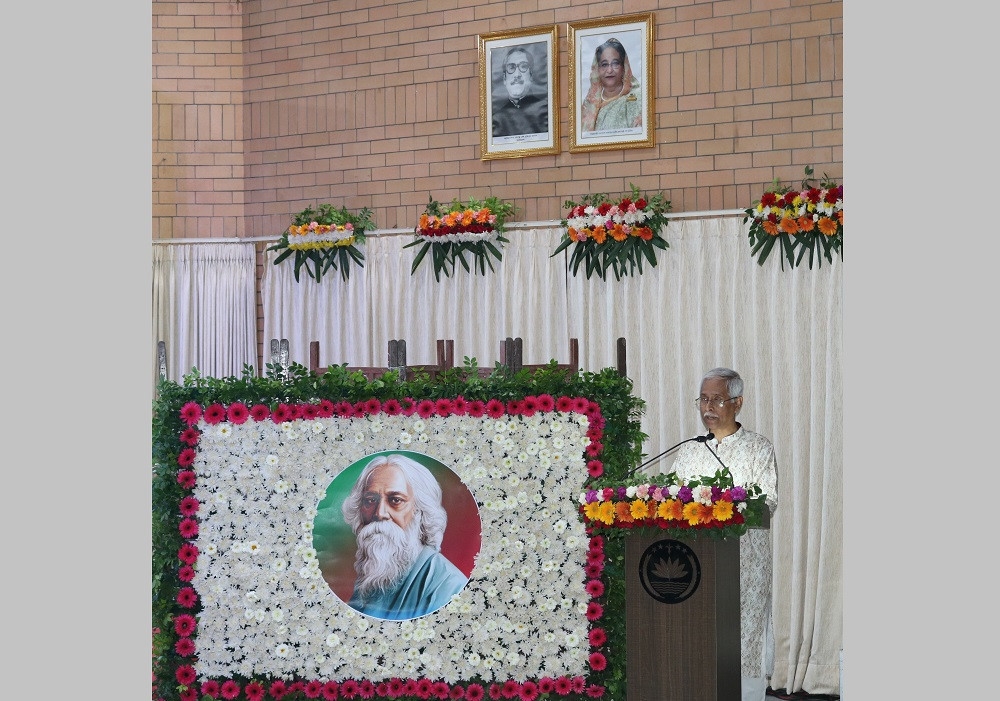 Bangladesh mission in New Delhi celebrates 163rd birth anniv of poet Rabindranath Tagore
