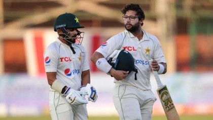 Imam-ul-Haq anchors Pakistan after New Zealand pile on 449 in second Test
