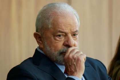 Lula's government fires 13 from his security team after Brazil riots