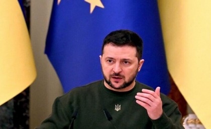 Ukraine dismisses key officials in anti-graft purge