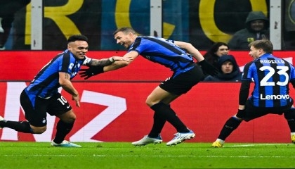 Skipper Martinez fires Inter to Milan derby glory, Napoli maintain huge lead