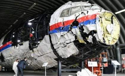 MH17: Putin probably supplied missile that downed plane - investigators