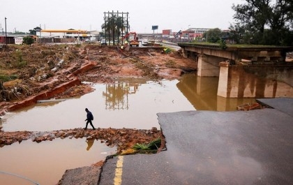 S.Africa declares national disaster as floods kill 7