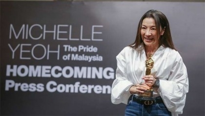 Michelle Yeoh urges women to resist being 'put in a box'