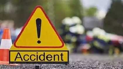 Three including father, son killed in Satkhira road accident