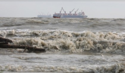 Cyclone Mocha: Maritime ports asked to hoist great danger signal 8