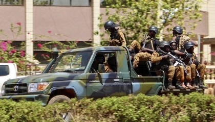 Suspected Islamic extremists kill 33 in Burkina Faso
