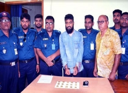 One held with 15 gold bars in Rangpur