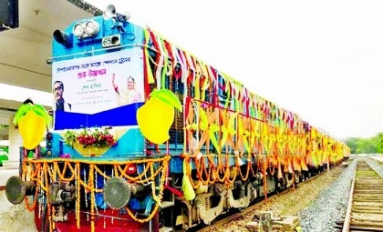 Special mango train on Chapainawabganj-Dhaka route launched