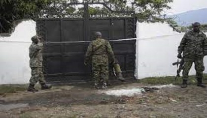 Militant attack kills 41 at Ugandan school