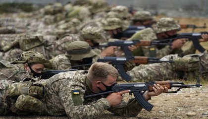 17,000 Ukrainian army recruits trained by Britain, allies: UK govt
