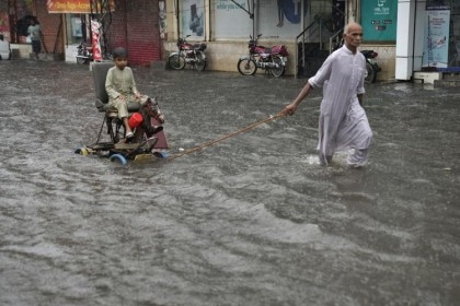 Pakistan: Death toll from 2 weeks of monsoon rains rises to at least 55, including 8 children