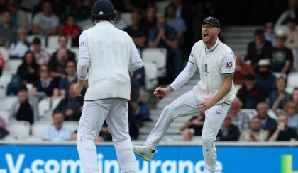 England captain Stokes drops Smith in Ashes finale