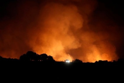 Fire near Spain's border with France spreading rapidly

