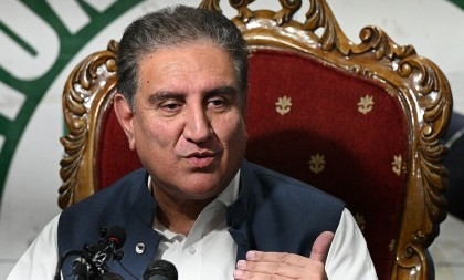 Pakistani opposition party leader Shah Mehmood Qureshi detained