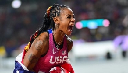 Richardson trumps Jamaicans for stunning women's 100m gold