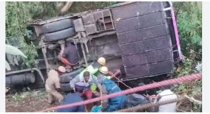 India bus accident kills 8, injures many 