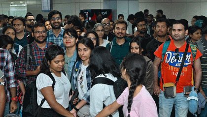 First flight carrying 212 Indians from Israel lands at Delhi airport 