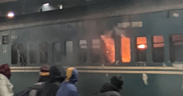 Train set on fire in Joypurhat ahead of Victory Day