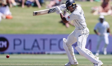 Ravindra falls for 240 as New Zealand reach 475-7 at tea