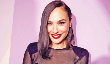 Gal Gadot welcomes fourth baby girl