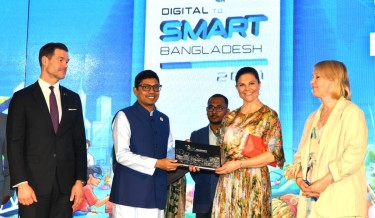 Palak demonstrates digital progress of Bangladesh to Swedish crown princess