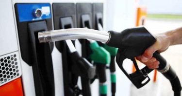 Fuel oil prices fall again
