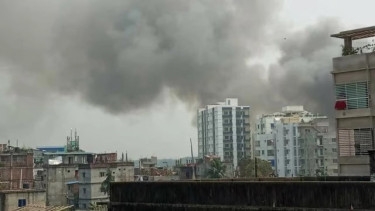CTG slum fire burns down 80 shanties
