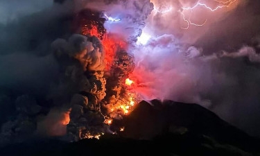 Thousands evacuated as Indonesia volcano erupts, causes tsunami threat