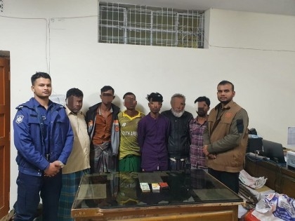 11 gamblers held in Habiganj