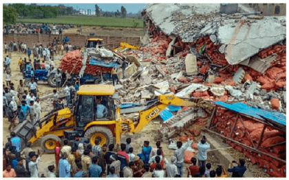 8 Killed, 11 rescued after cold storage roof collapses in UP, India