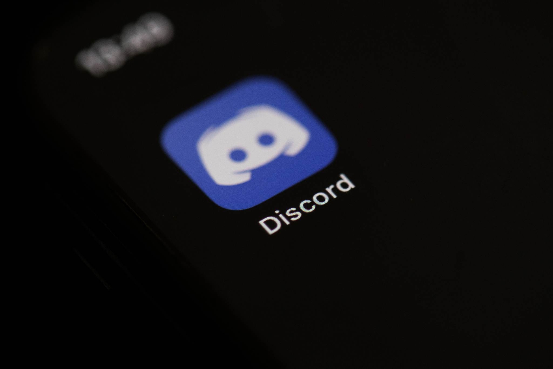 The Dark Side of Discord, Your Teen's Favorite Chat App - WSJ