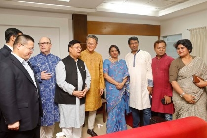 DCAB hosts iftar party at Jatiya Press Club