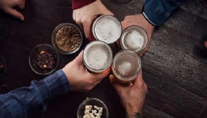 Night owls die earlier due to drinking and smoking: study