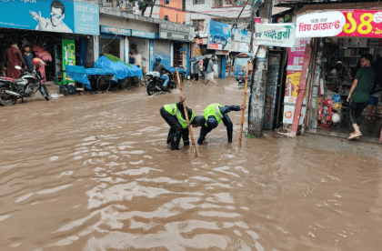 Heavy rains: DNCC's Quick Response Team working to handle waterlogging