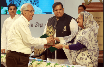 Hockey legend Abdus Sadek among 10 sports stars accorded lifetime awards