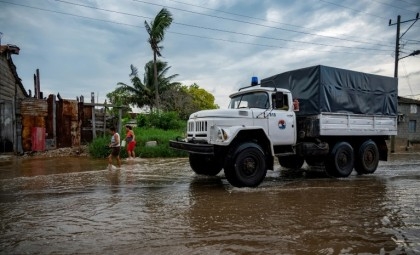 Florida orders evacuations ahead of 'extremely dangerous' Idalia
