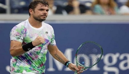 Wawrinka oldest man to win US Open match in 31 years