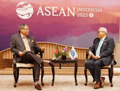 IORA Secretary General pays courtesy call on President Shahabuddin in Jakarta