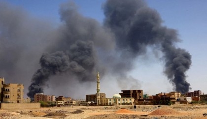 Air raids kill at least 11 in Sudanese capital: group