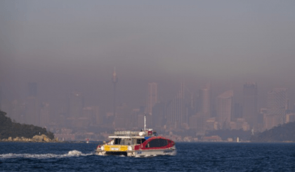 Sydney blanketed by smoke for a 4th day due to hazard reduction burning