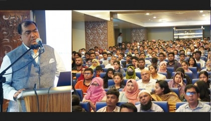 AIUB holds Fall Semester freshman students' orientation

