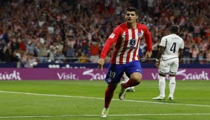 Morata brace helps Atletico end Real Madrid winning streak