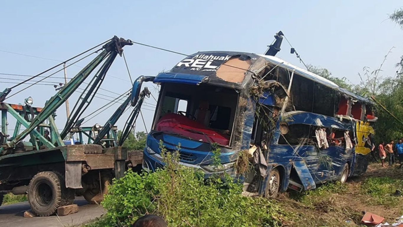 5 killed as bus plunges into ditch in Cumilla