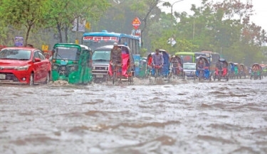 Remal: Incessant rain brings Dhaka to its knees, causes traffic chaos