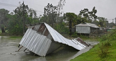 3.2m children at risk as Cyclone Remal hits hard in coastal areas of Bangladesh