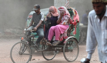 Dhaka’s air quality turns ‘moderate’ this morning