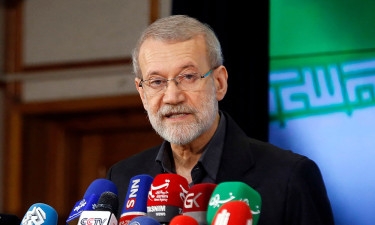Iran ex-speaker Ali Larijani launches presidential bid