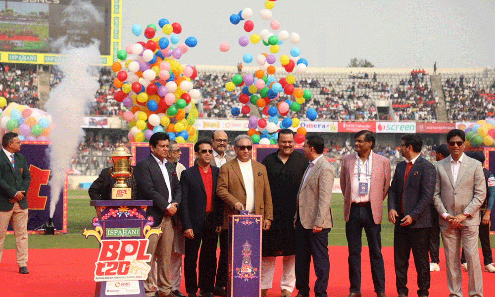 The 10th edition of Bangladesh Premier League, the country’s lone franchise-based T20 competition, gets underway at the Sher-e-Bangla National Stadium in Mirpur today. Photo : Reaz Ahmed Sumon