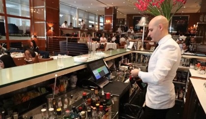 Dubai scraps 30pc alcohol tax to boost tourism